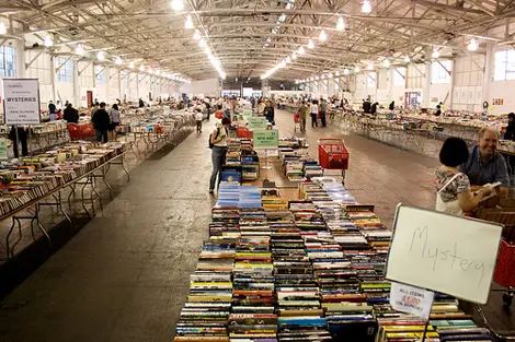 Book Fair Fundraising. A rewarding fundraising event! (Photo by Matt Baume / Flickr)